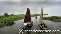 Das Strontrace nach Warmond (südlich von Amsterdam) und zurück erinnert mit seinen traditionellen Plattbodenschiffen an diese Vergangenheit.